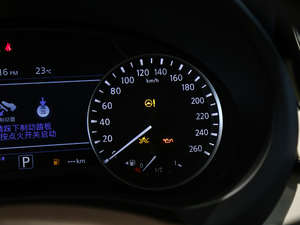 20182.0T (q)A п؅^(q)