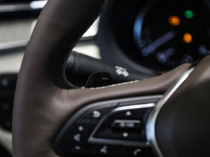 20182.0T (q)A п؅^(q)