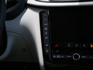 20182.0T (q)A п؅^(q)