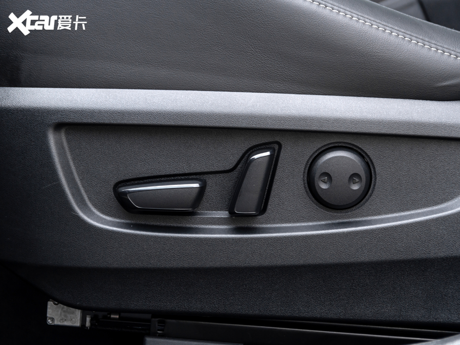 2020ӢQX50 2.0T (q)r(sh)а