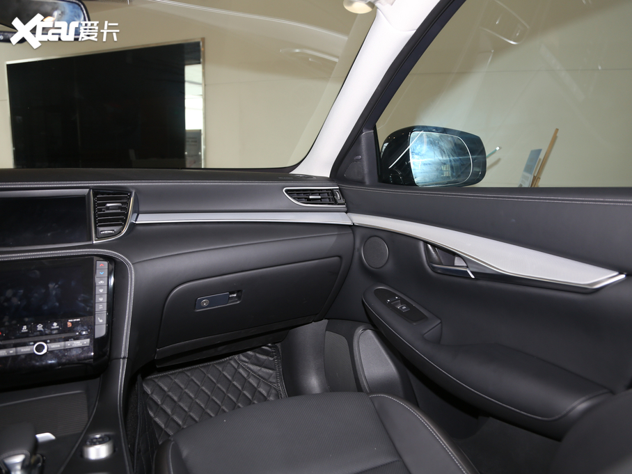 2020ӢQX50 2.0T (q)I(lng)