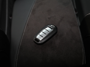 20202.0T (q)Ş ܇耳