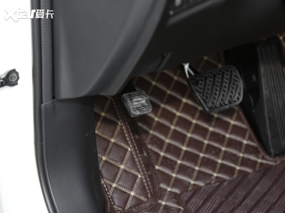 2021��Ӣ�����Q50L 2.0T ������