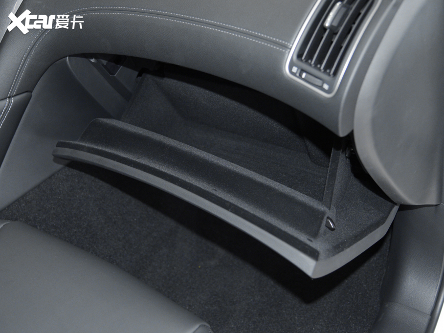 2021��Ӣ�����Q50L 2.0T ���m��