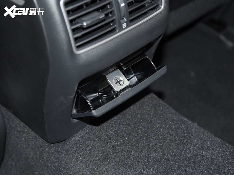 2021��Ӣ�����Q50L 2.0T ���m��