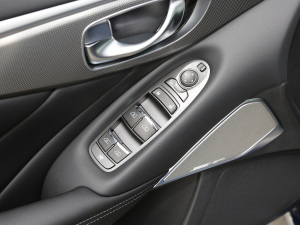 20212.0T M\Ӱ {܇ƅ^	