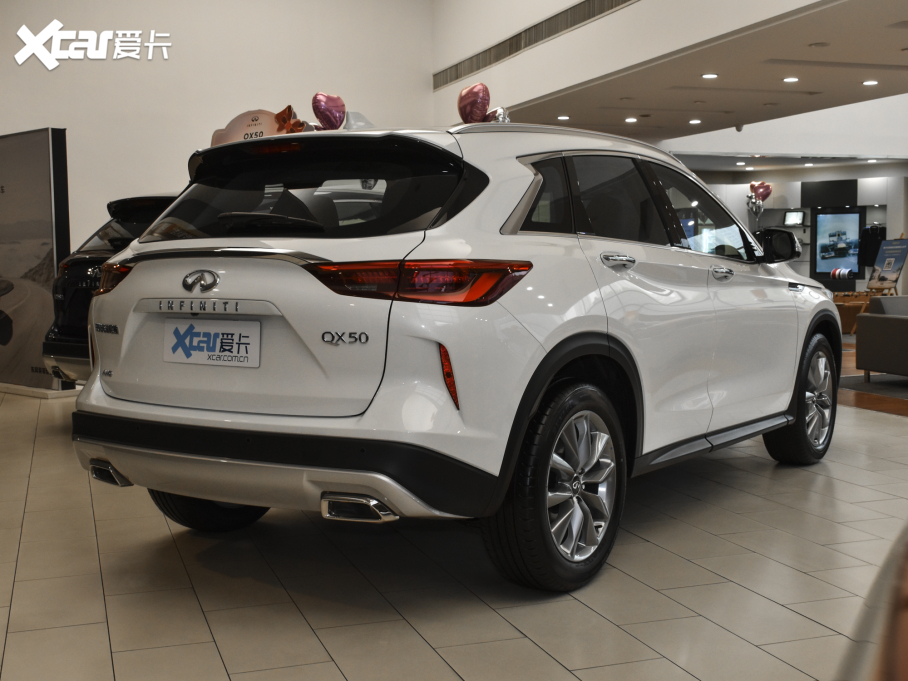 2022ӢQX50 2.0T ݼӢ