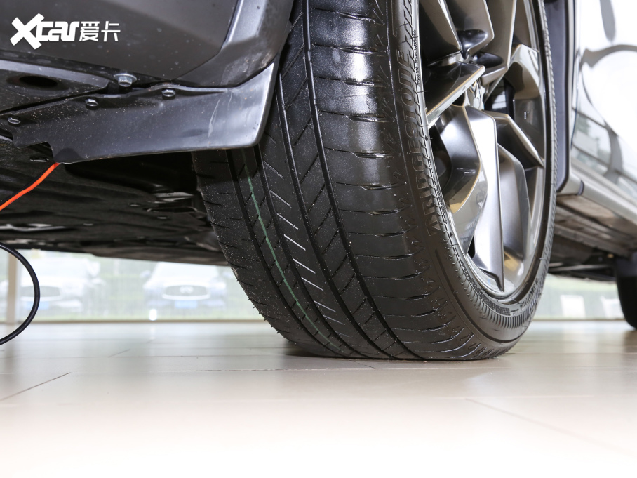 2022ӢQX50 2.0T (q)I(lng)