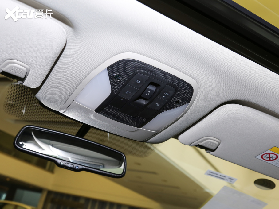 2022ӢQX50 2.0T (q)I