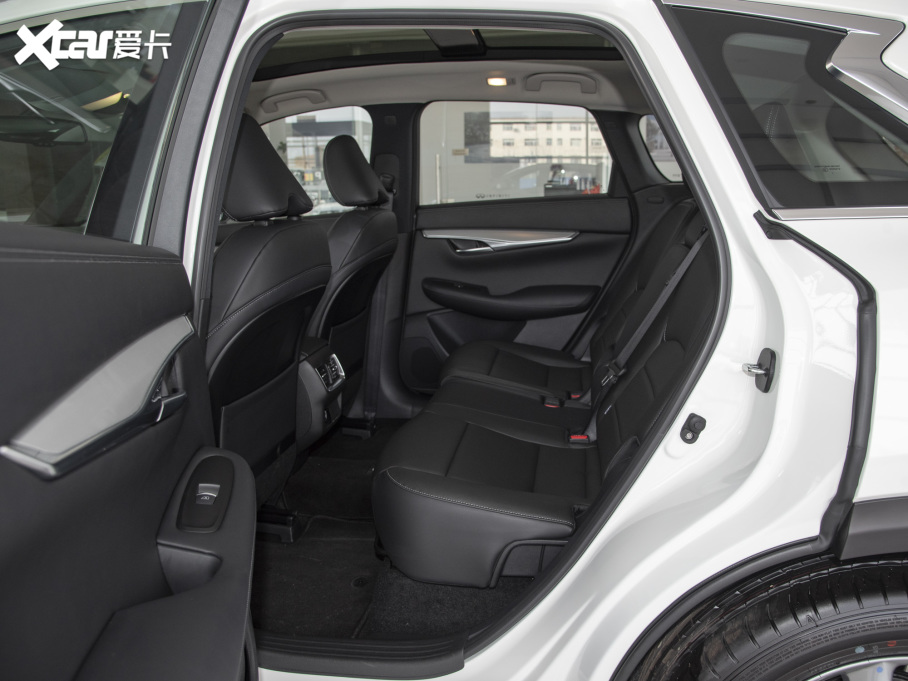 2022ӢQX50 2.0T (q)rа