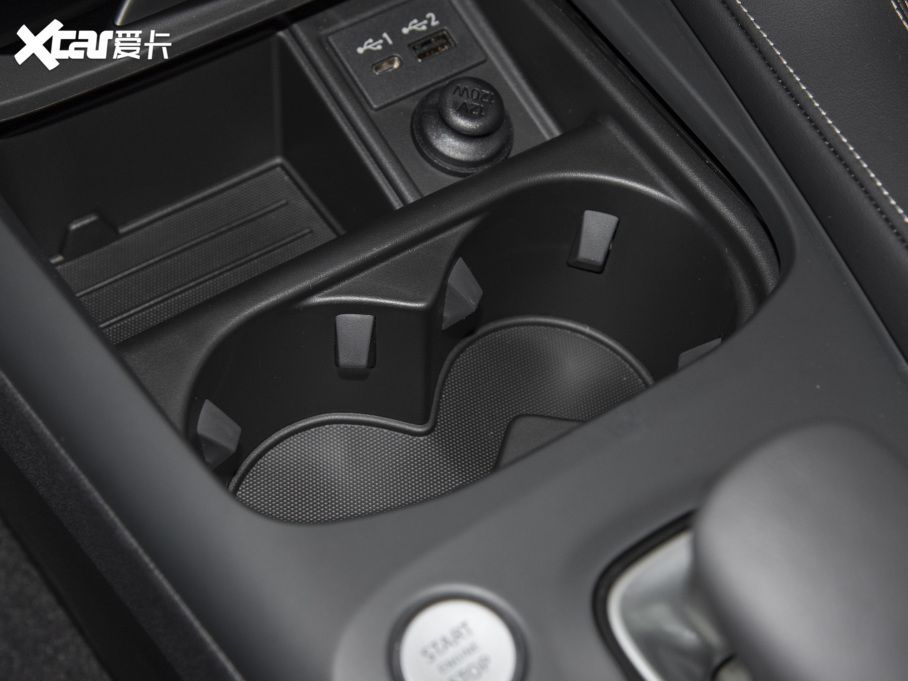 2022ӢQX50 2.0T (q)r(sh)а