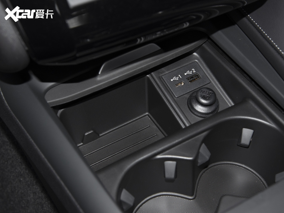 2022ӢQX50 2.0T (q)rа