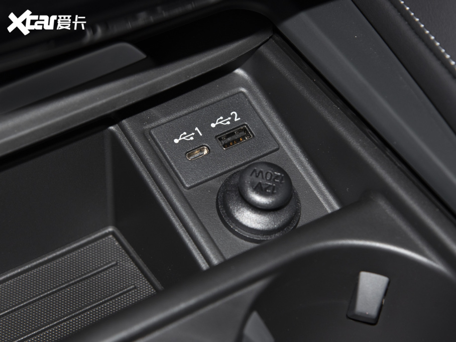 2022ӢQX50 2.0T (q)rа