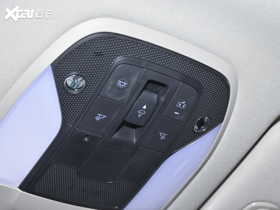 2022ӢQX50 2.0T (q)ܰ