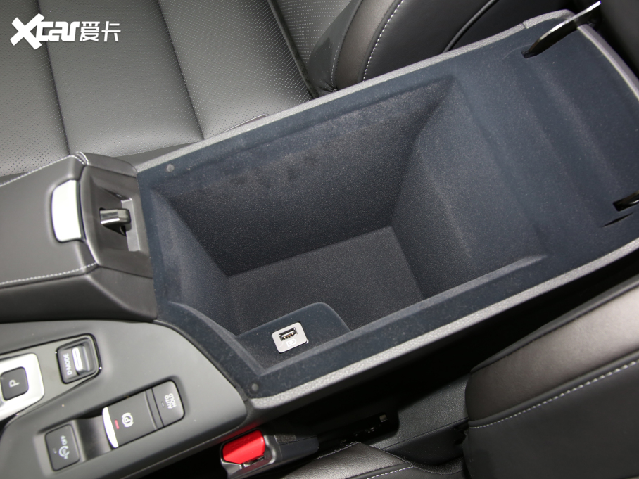 2022ӢQX50 2.0T (q)I(lng)