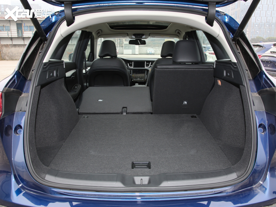 2022ӢQX50 2.0T (q)I(lng)