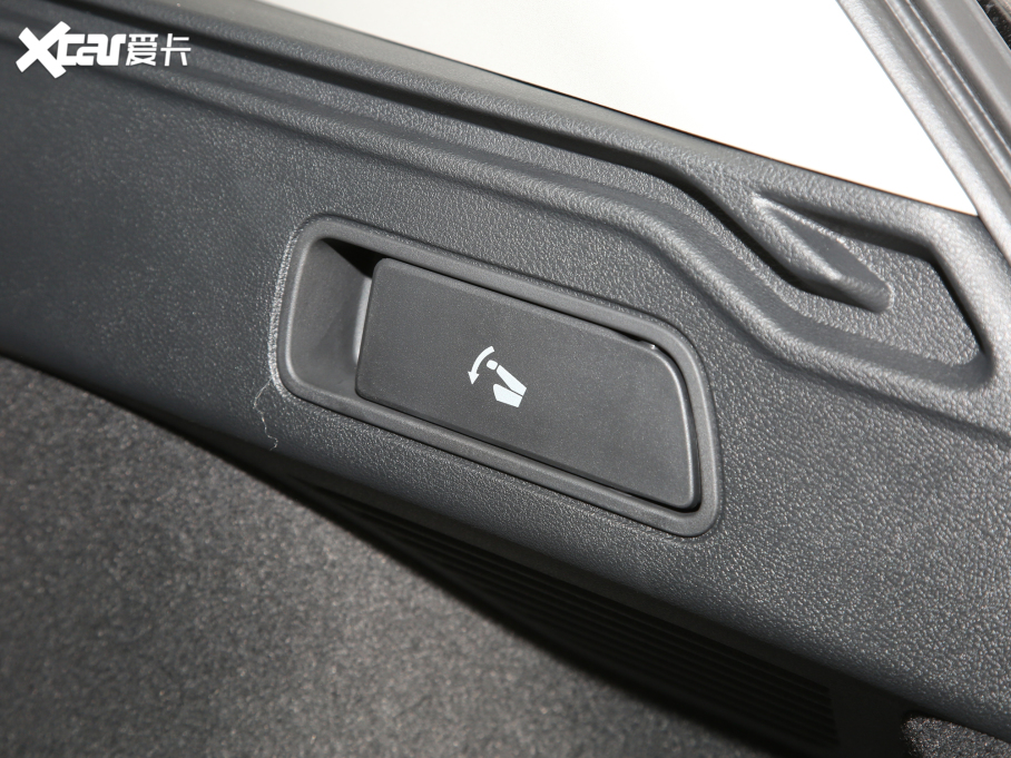 2022ӢQX50 2.0T (q)I(lng)