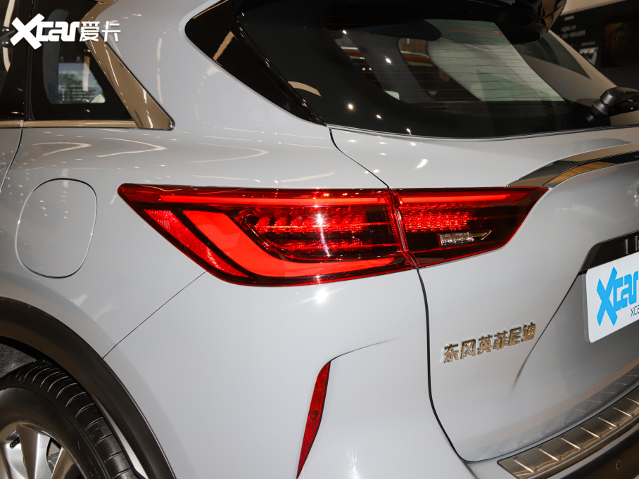 2022ӢQX50 2.0T WAVE