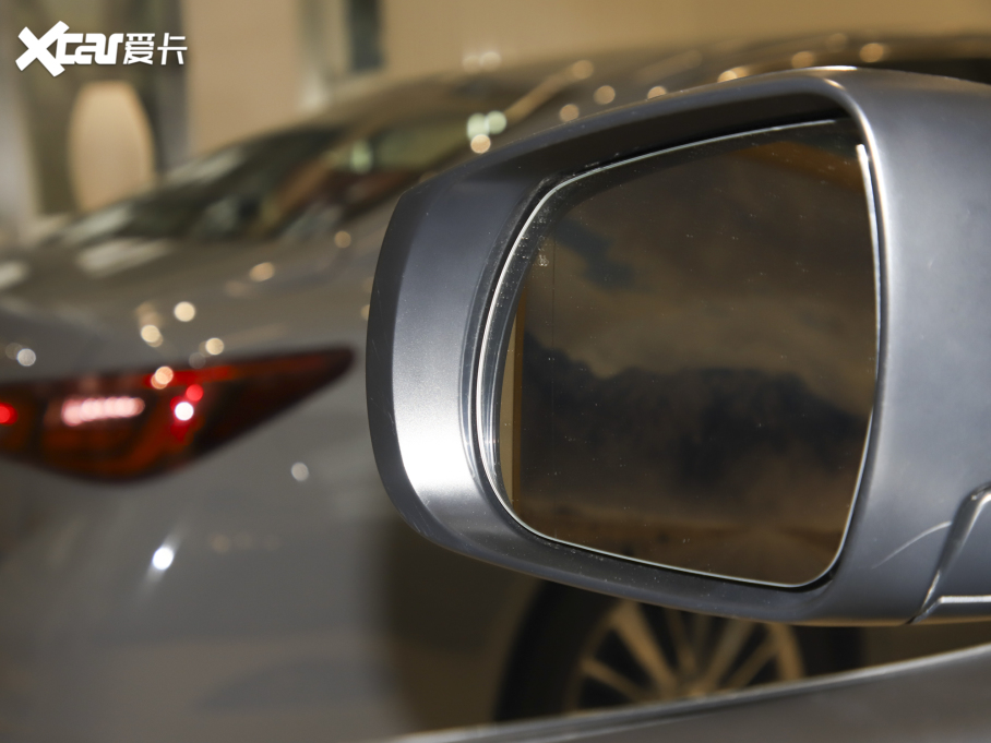 2022ӢQX50 2.0T WAVE