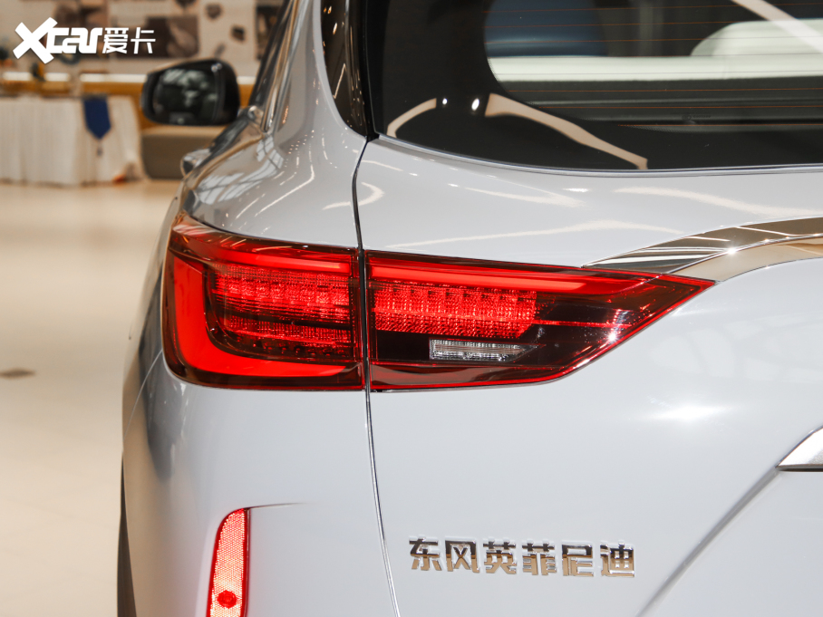 2022ӢQX50 2.0T WAVE