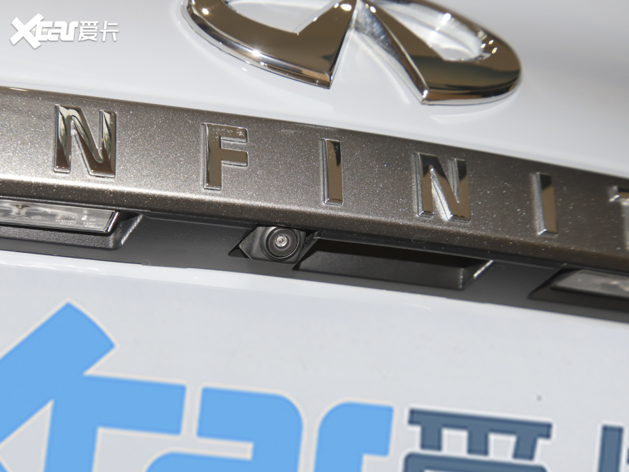 2022ӢQX50 2.0T WAVE