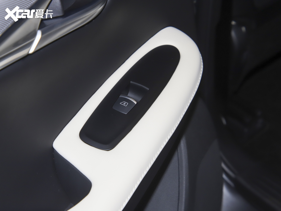 2022ӢQX50 2.0T (q)WAVE