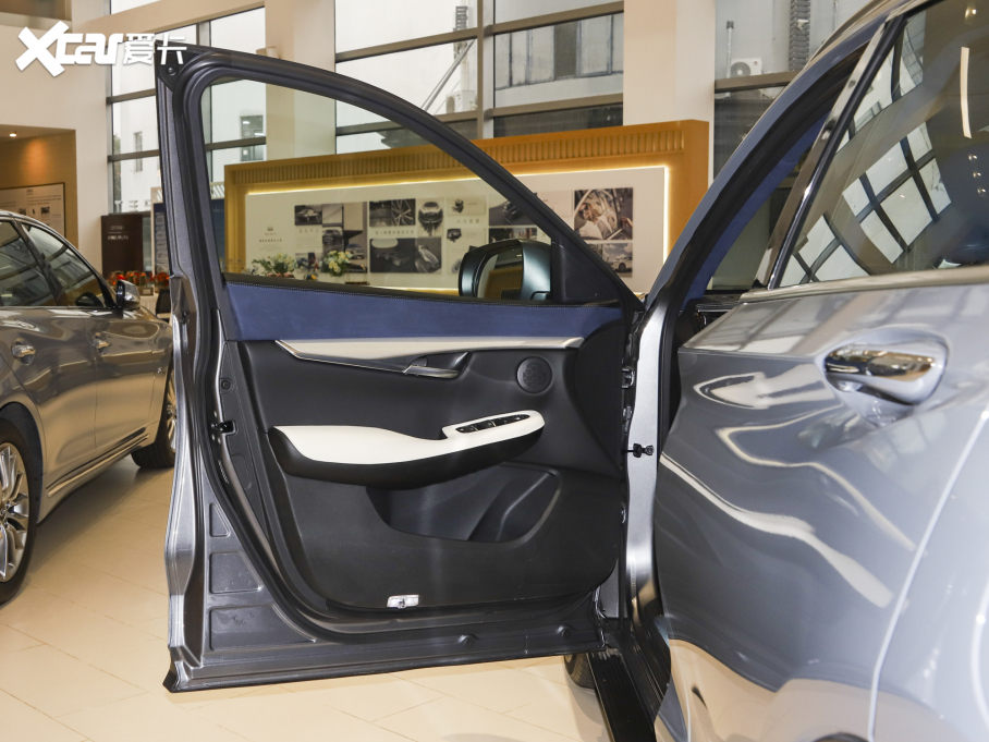 2022ӢQX50 2.0T (q)WAVE