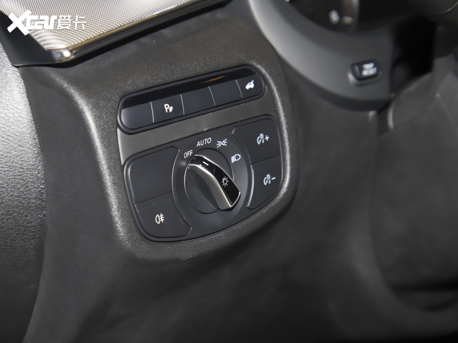 2022ӢQX50 2.0T WAVE