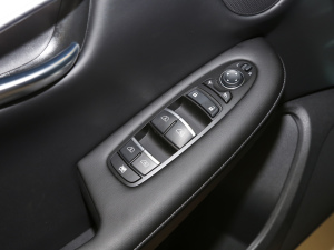 20222.0T (q)I(lng) {܇ƅ^(q)	