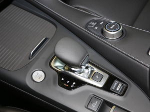 20222.0T (q)I(lng) QU