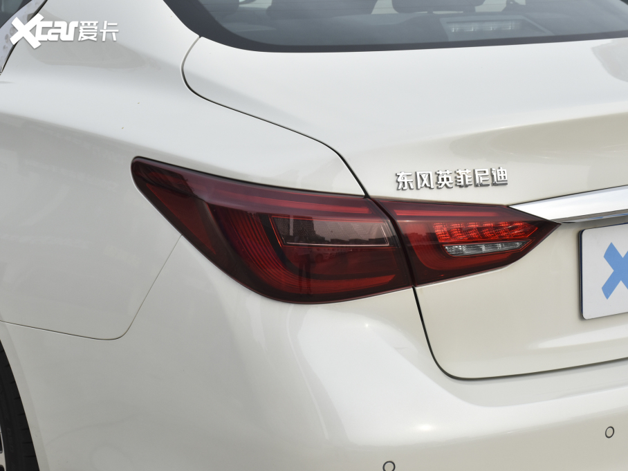 2022��Ӣ�����Q50L 2.0T �M���\�Ӱ�