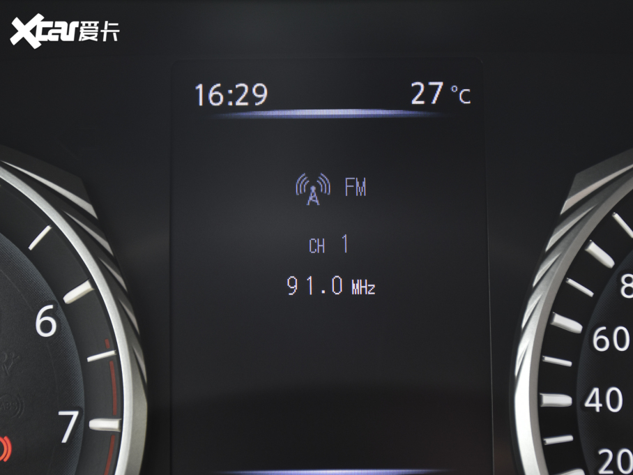 2022ӢQ50L 2.0T M\Ӱ