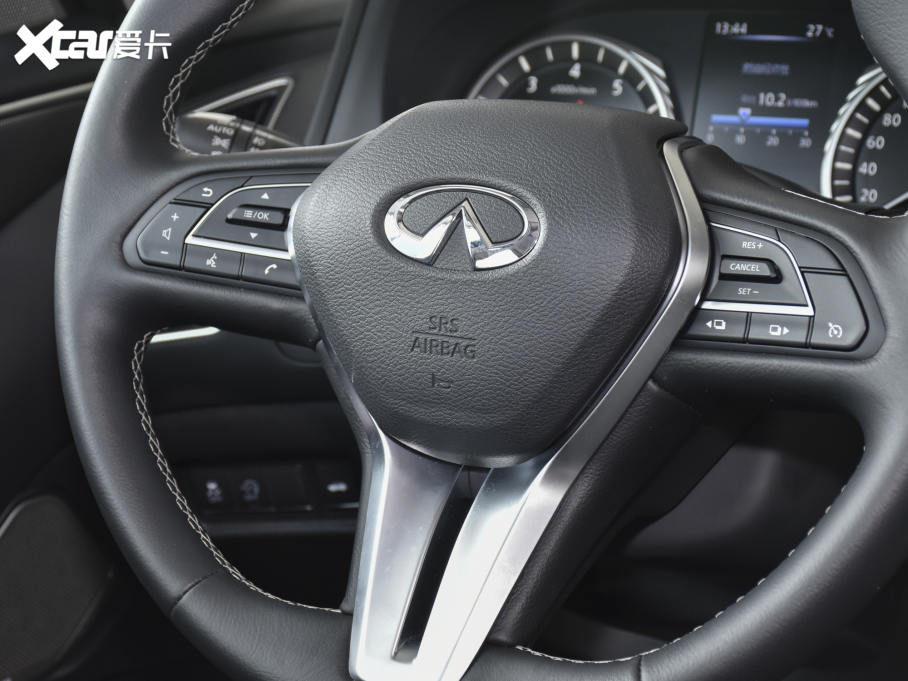 2022ӢQ50L 2.0T M\Ӱ