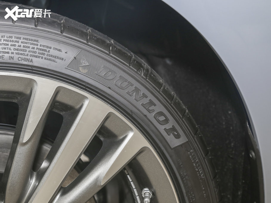 2022ӢQ50L 2.0T WAVE