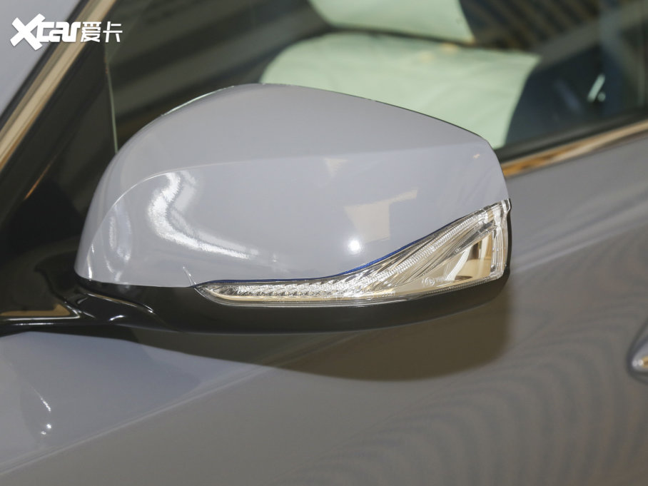 2022ӢQ50L 2.0T WAVE