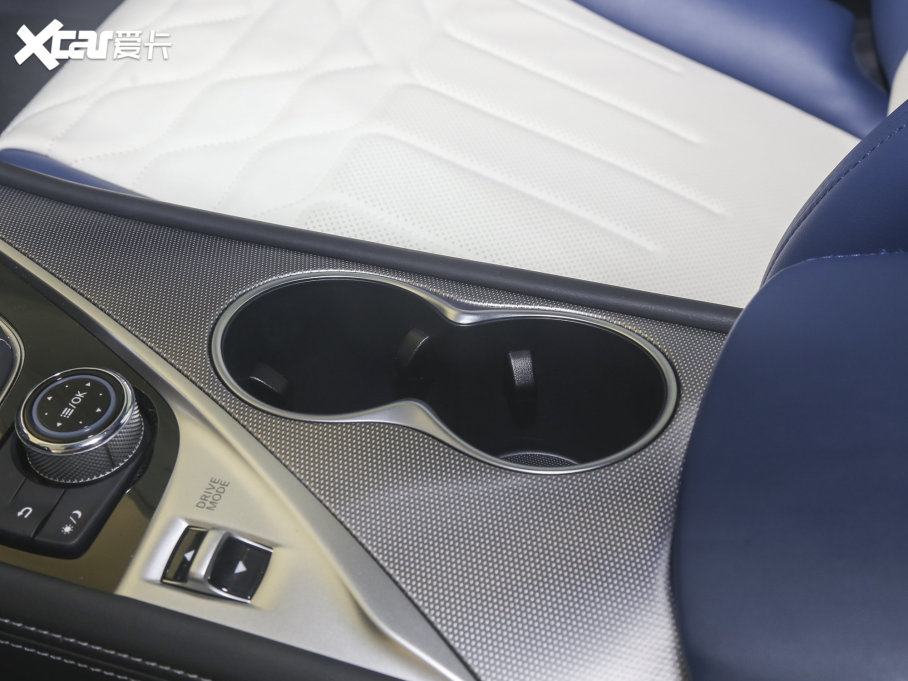 2022ӢQ50L 2.0T WAVE