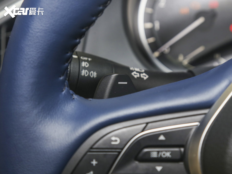 2022ӢQ50L 2.0T WAVE