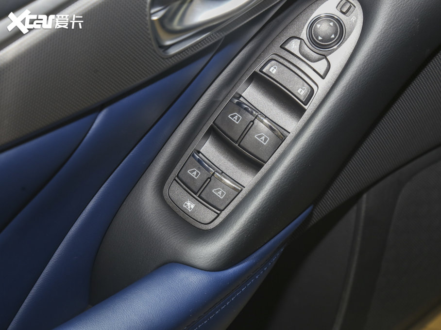 2022ӢQ50L 2.0T WAVE