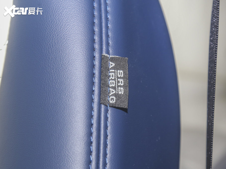 2022ӢQ50L 2.0T WAVE