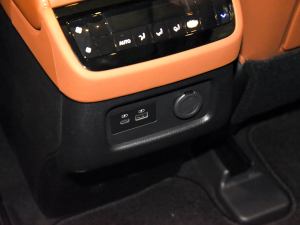 20242.0T (q)׿Խ п؅^(q)