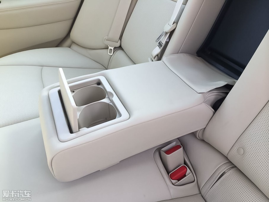 2015��Ӣ�����Q50L 2.0T ���m��