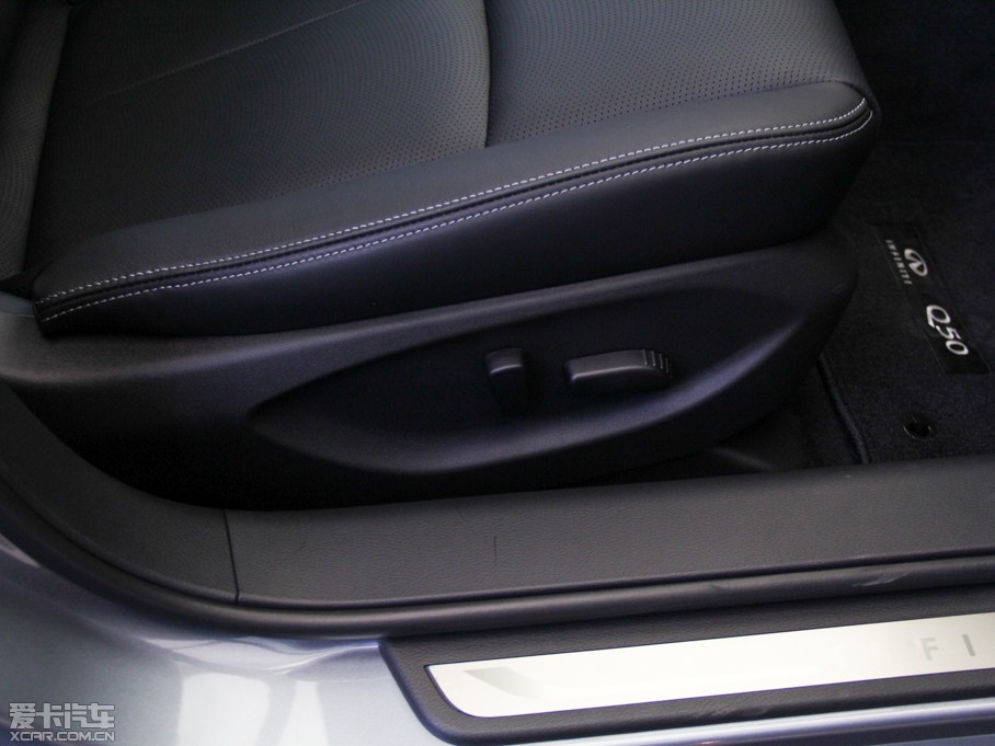 2015ӢQ50L 2.0T 