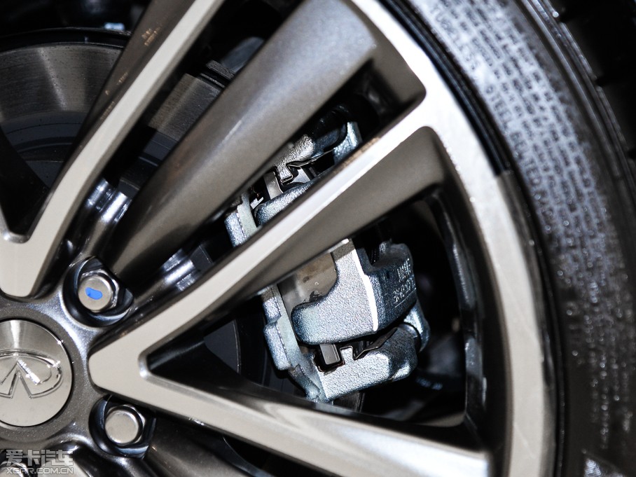 2015ӢQ50L 2.0T \(yn)(dng)