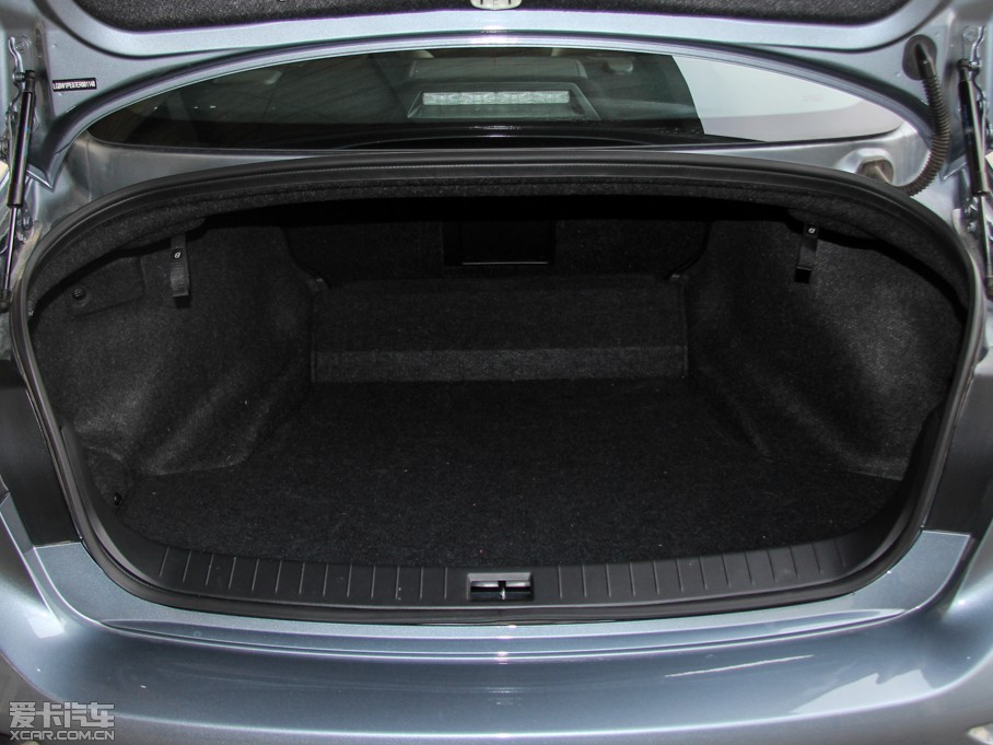 2015ӢQ50L 2.0T A\Ӱ