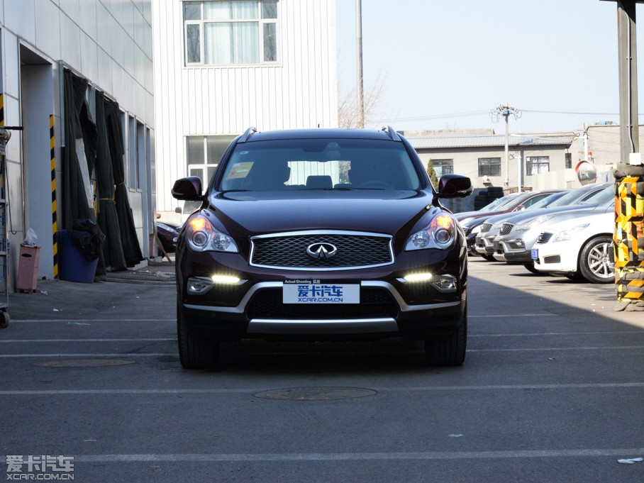 2015ӢQX50 2.5L 