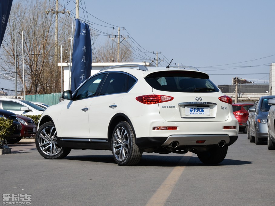 2015ӢQX50 2.5L A