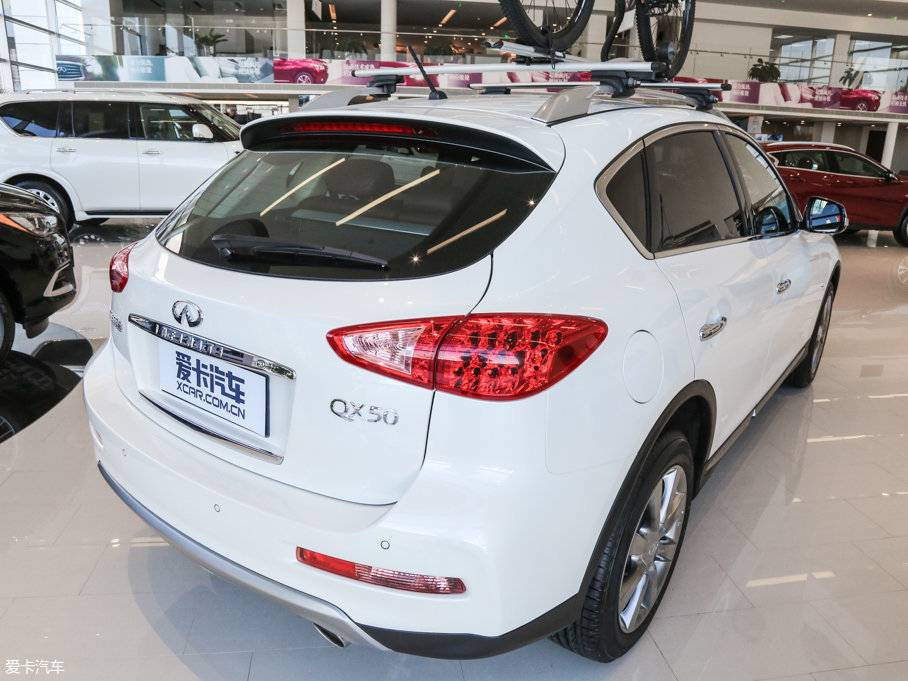 2015ӢQX50 2.5L 