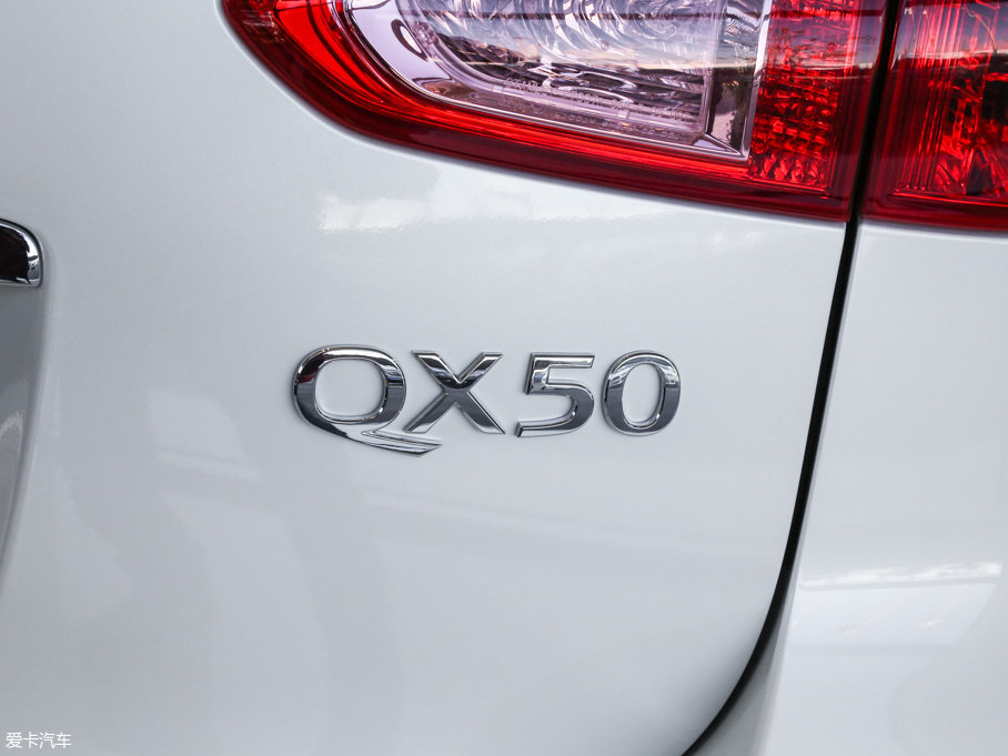 2015ӢQX50 2.5L 