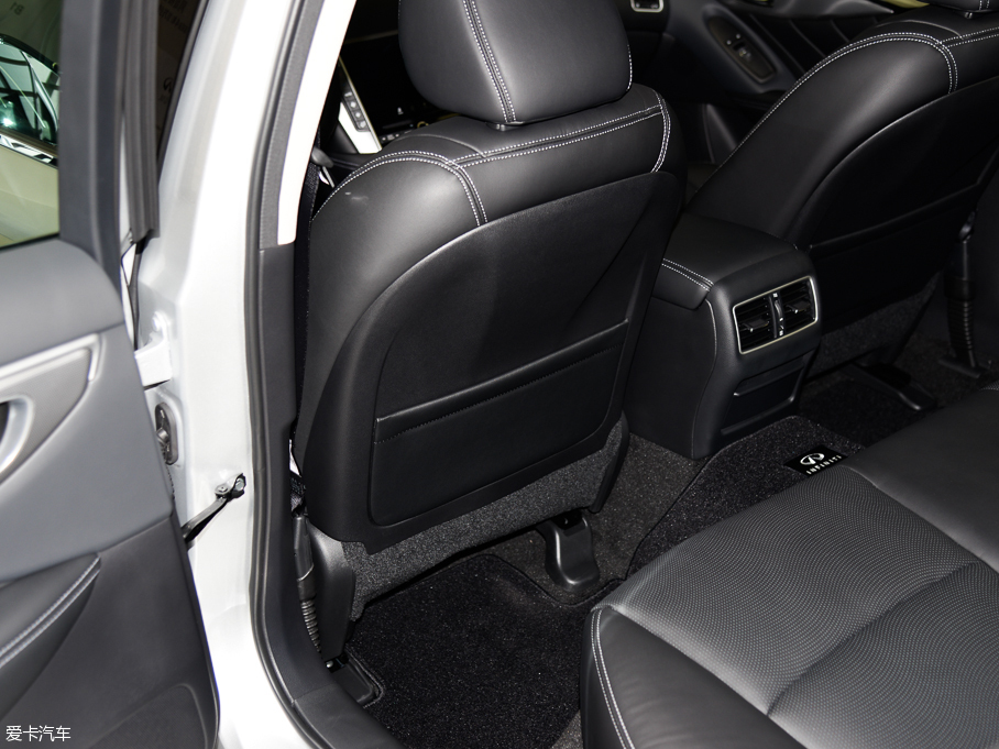 2016��Ӣ�����Q50L 2.0T �Mȡ��