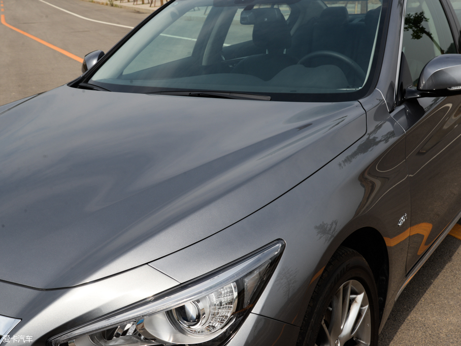 2016ӢQ50L 2.0T A